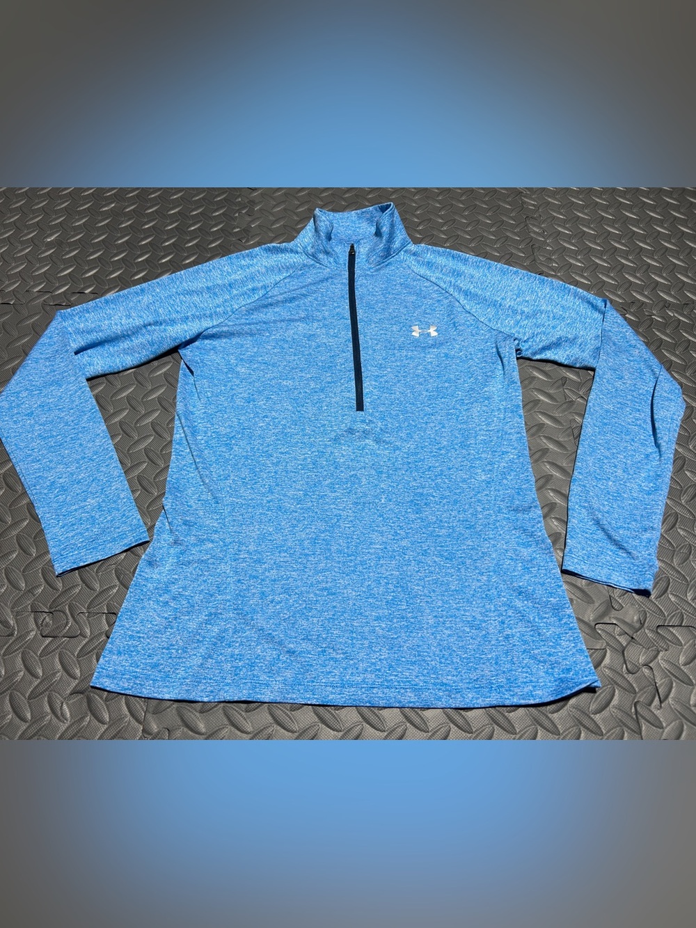 Under Armour Women’s Blue Quarter Zip Long Sleeve Shirt